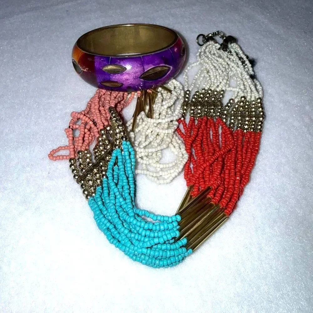Vibrant multi-colored beaded necklace and bracelet bundle